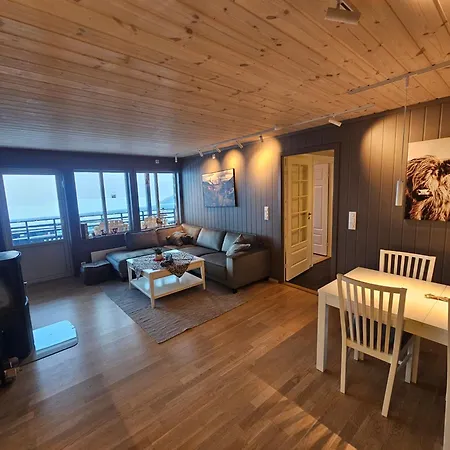 Apartment Voss Self-catered Skulestadmo